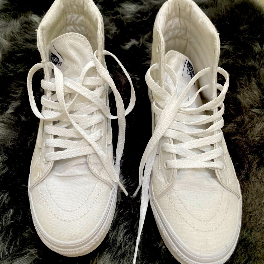 Women’s Vans Sk8-hi